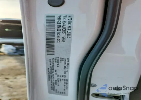 2024 Jeep Compass Limited z USA, uszkodzony, nr VIN 3C4NJDCN2RT162973